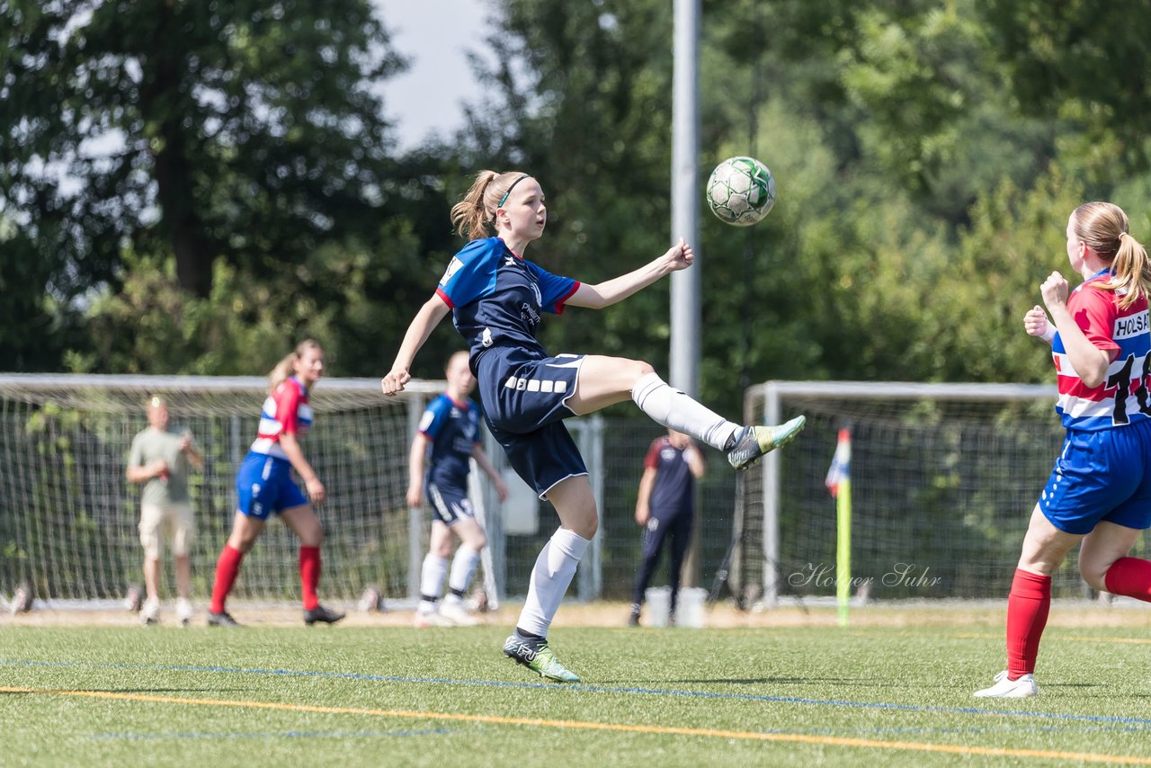 Bild 90 - wBJ Holsatia Elmshorn - VfL Pinneberg : Ergebnis: 1:4